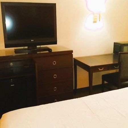 Oyo Hotel Mcintyre Ga, Us 441 Zewnętrze zdjęcie